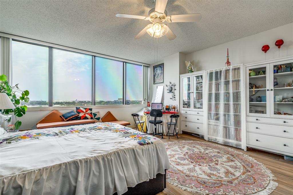 Bonaventure Condo - Residential