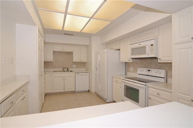 Bonaventure Condo - Residential