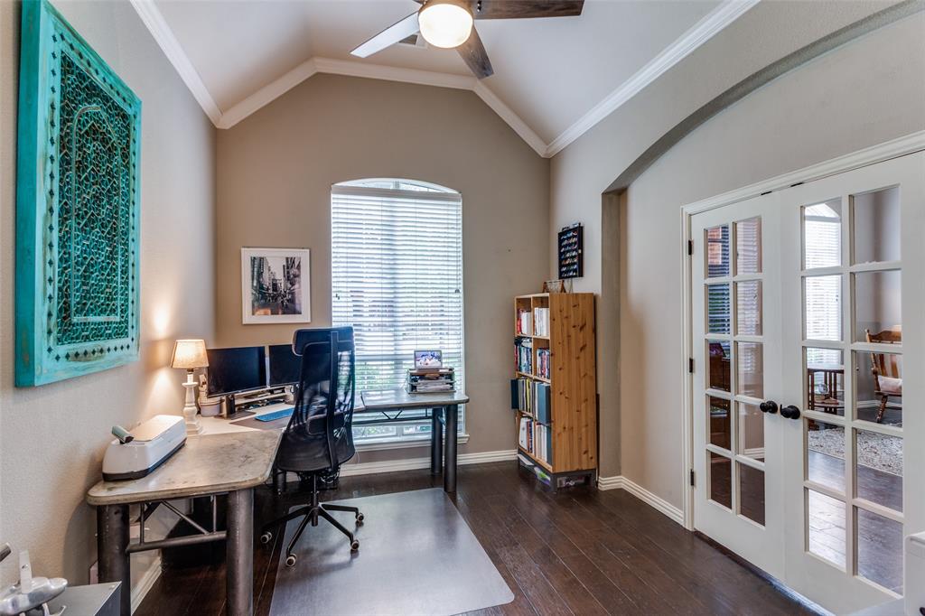 3921 Gladney Lane