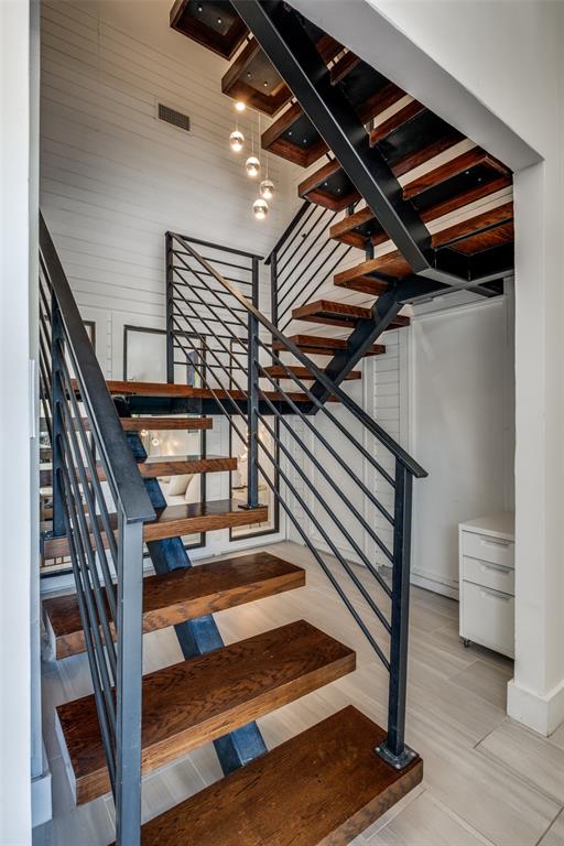 6211 Baymar Lane