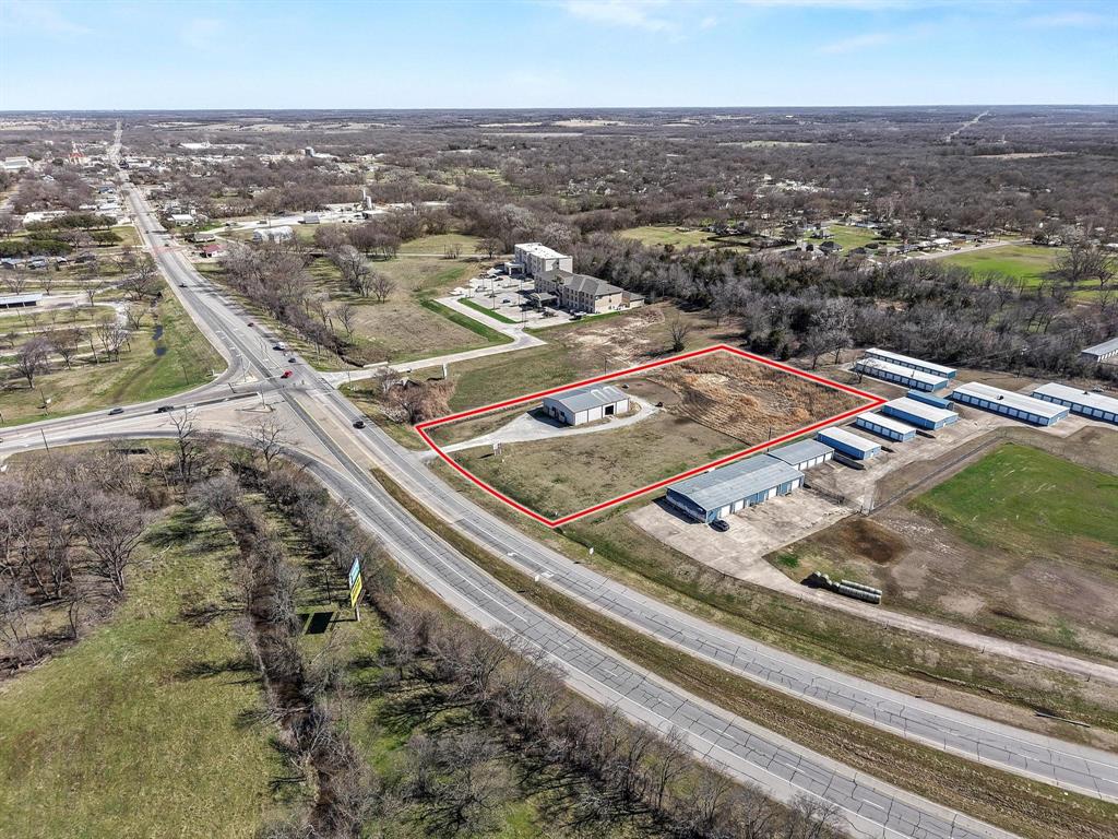 Moss Add - Commercial Sale