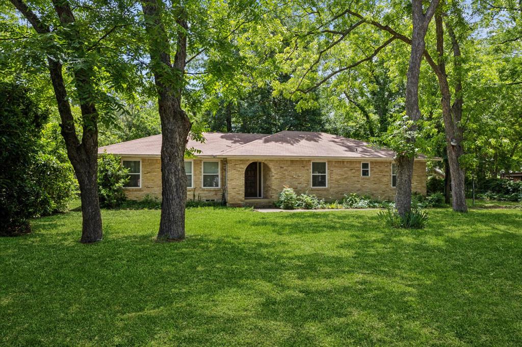 8473 Stults Road