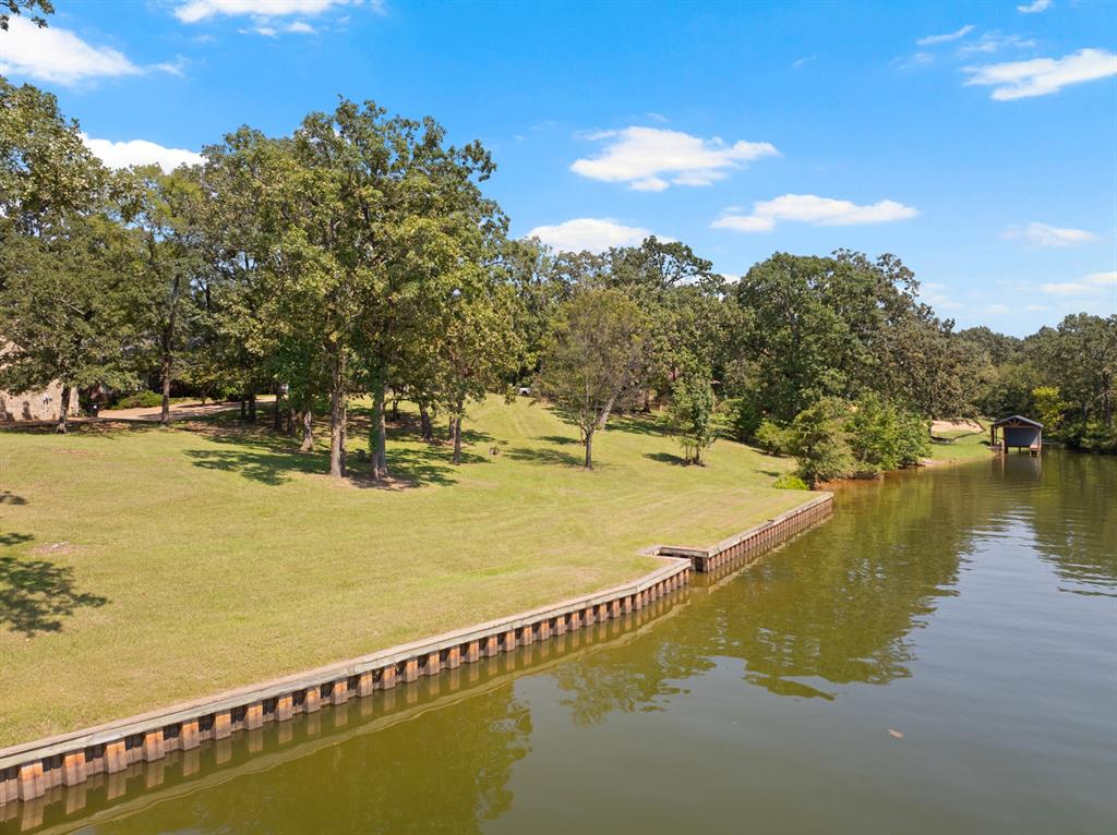 Cherokee Point - Land