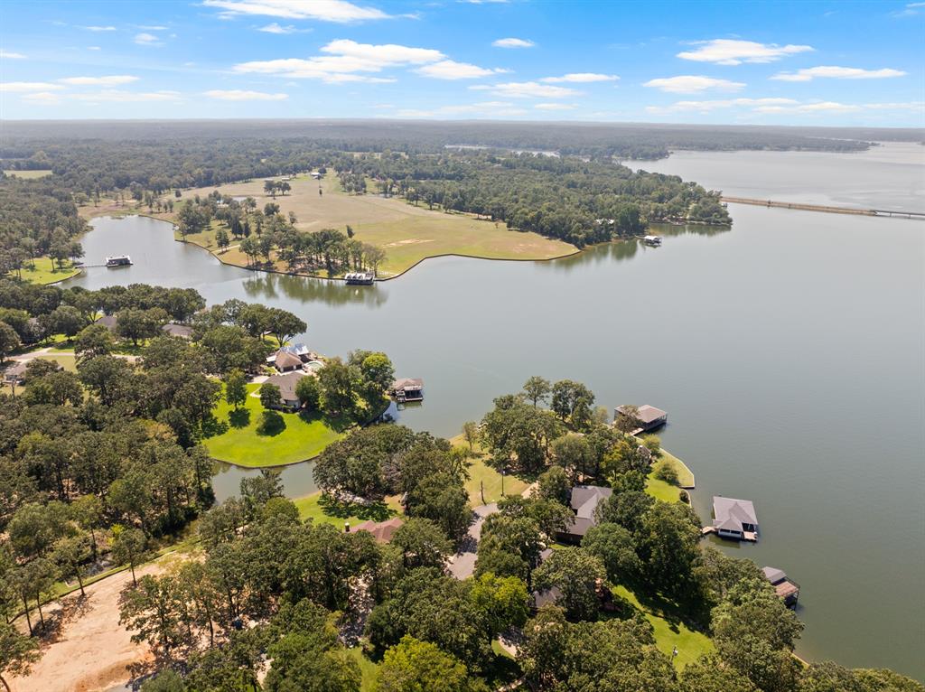 Cherokee Point - Land