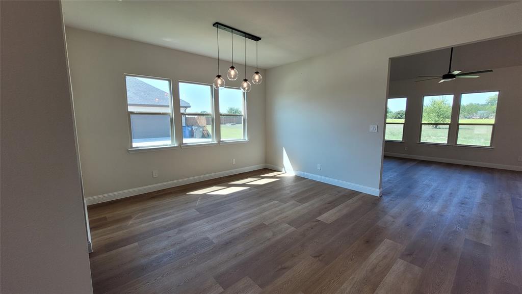 Crystal Lk - Residential