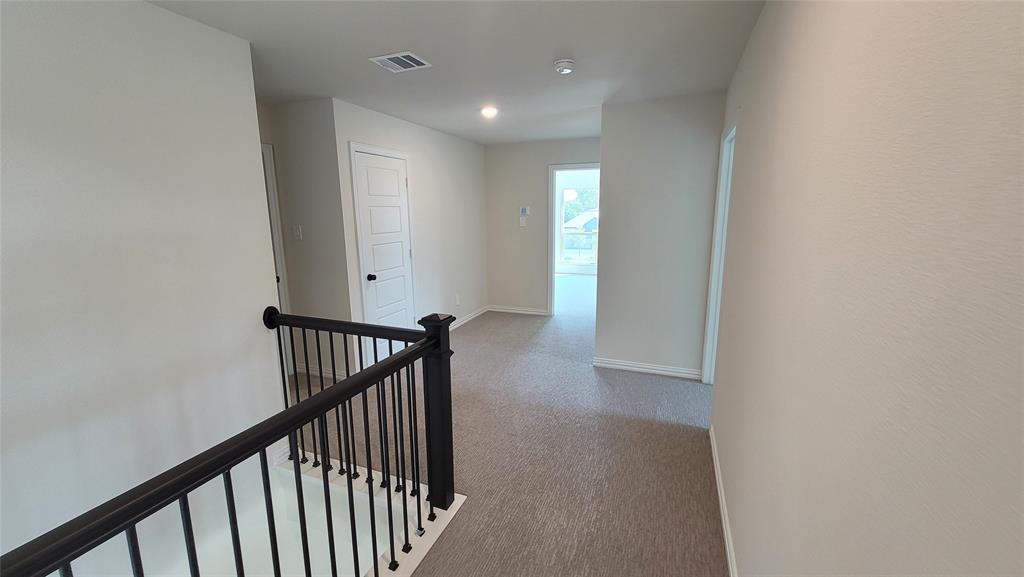 Crystal Lk - Residential