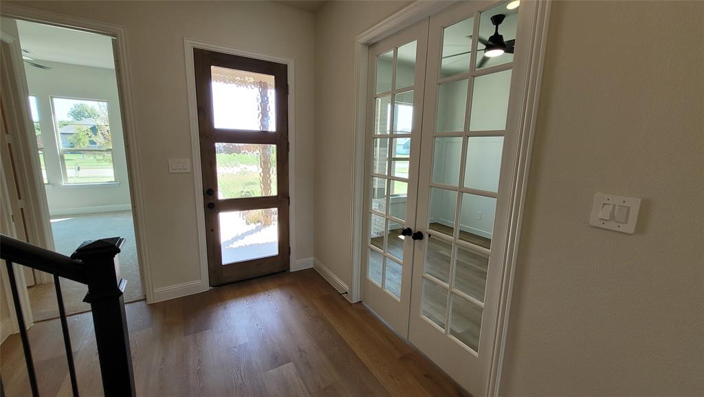 Crystal Lk - Residential