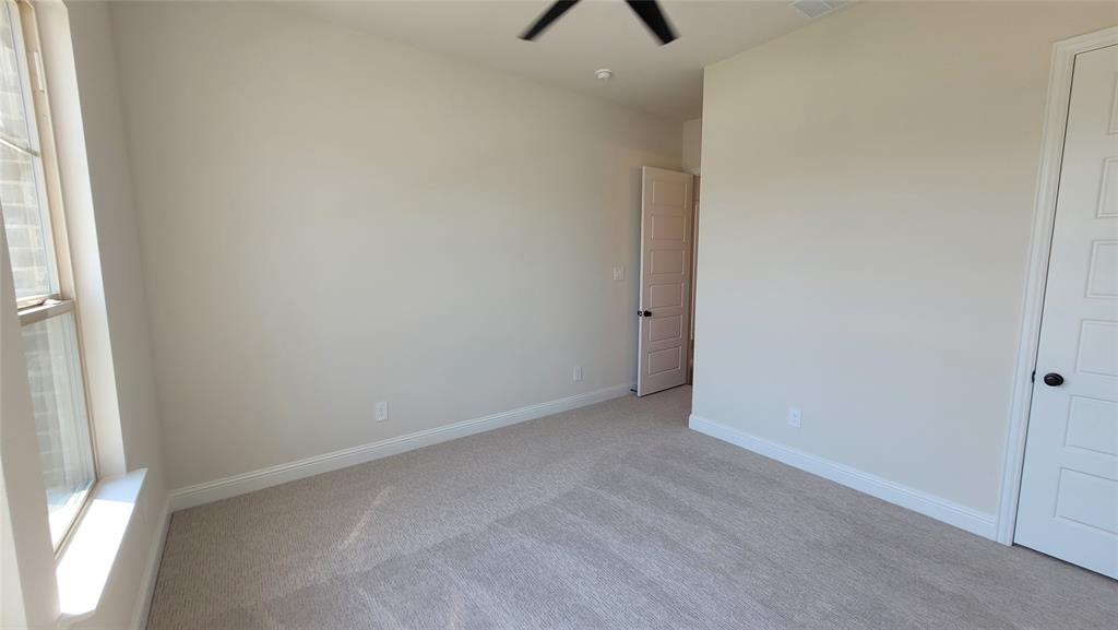 Crystal Lk - Residential