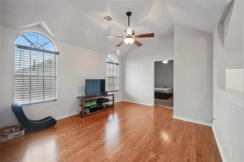 Arlington, Texas 76002, United States, 5 Bedrooms Bedrooms, ,3 BathroomsBathrooms,Residential,Active,146322