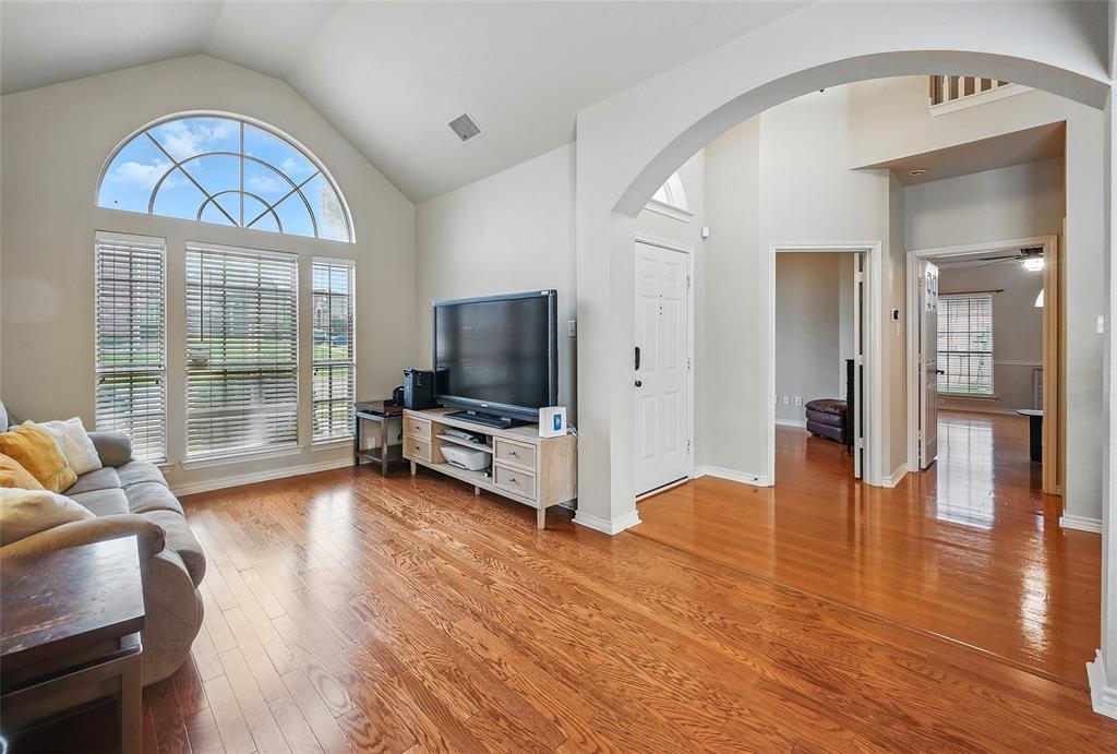 Arlington, Texas 76002, United States, 5 Bedrooms Bedrooms, ,3 BathroomsBathrooms,Residential,Active,146322