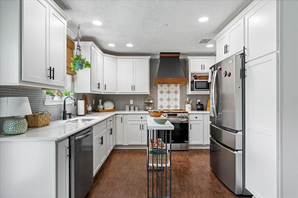 3226 Clydesdale Drive