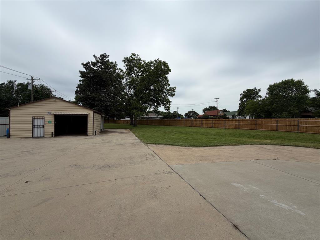 Hyde Park Add - Land