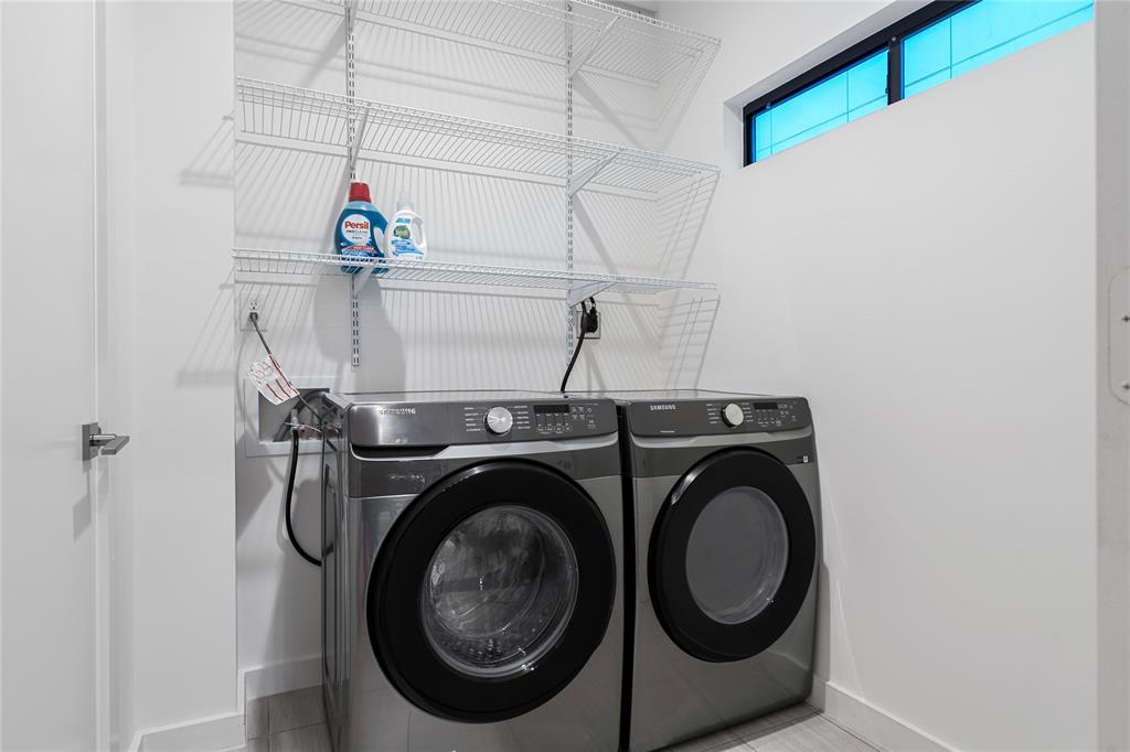 Newport Villas Mobile Cb - Residential