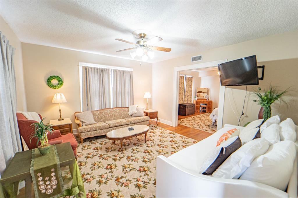 Lakeview - Residential