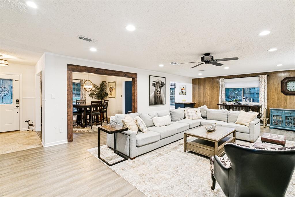 2845 Autumn Drive
