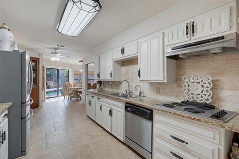 Tiny photo for 1903 Moody Court, Arlington, TX 76012 (MLS # 21392818)
