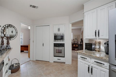 Tiny photo for 1903 Moody Court, Arlington, TX 76012 (MLS # 21392818)
