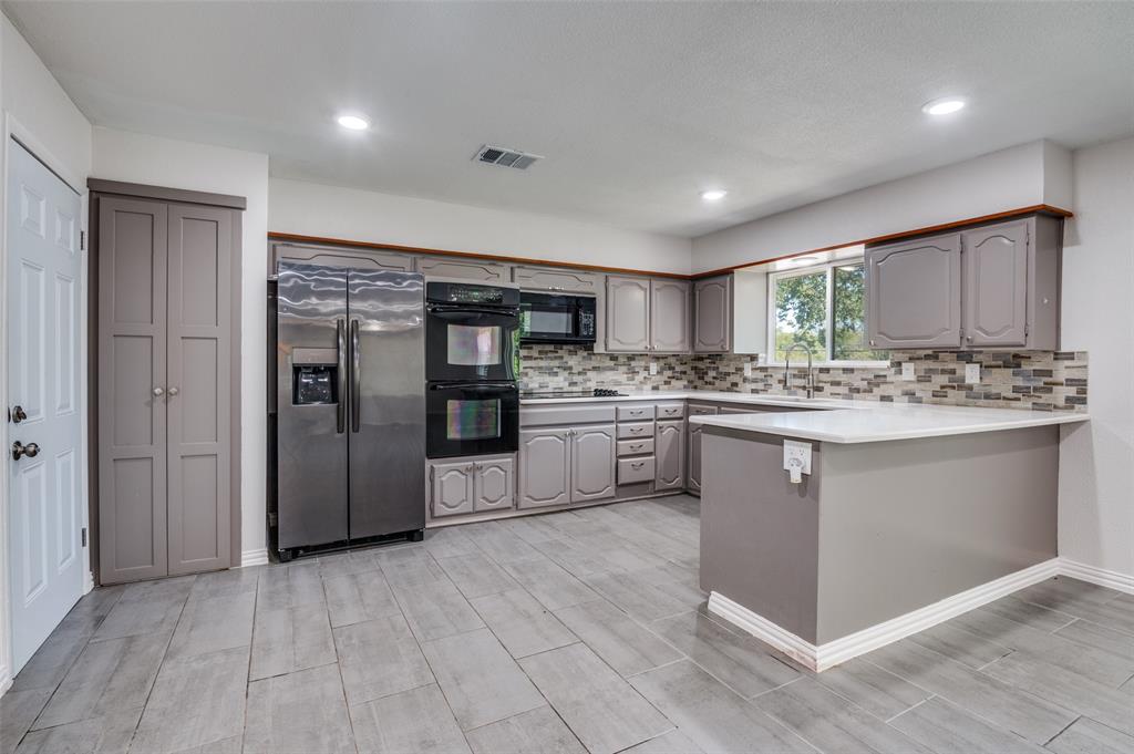 Glenview NO 15 - Residential