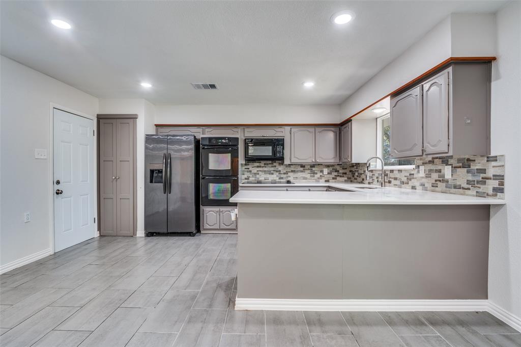 Glenview NO 15 - Residential