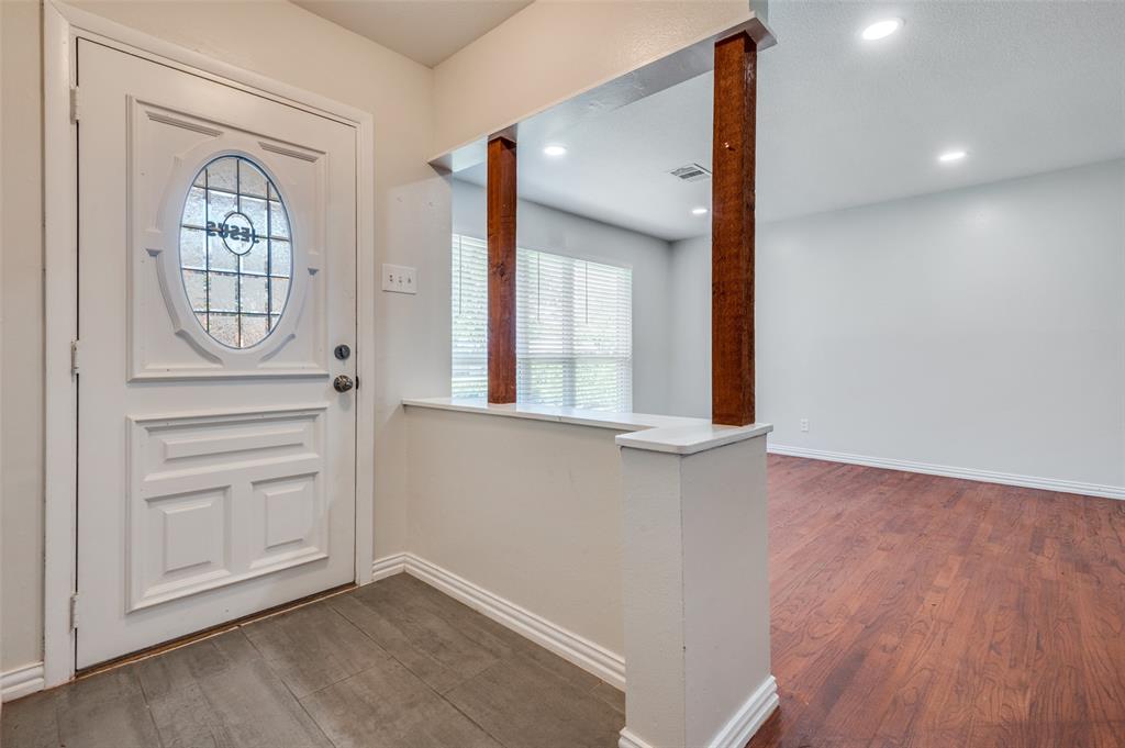 5718 Trailwood Drive