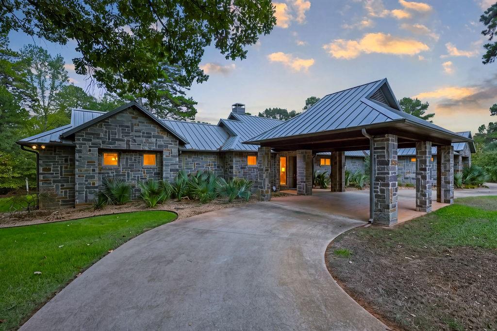 1322 Private Road 7891