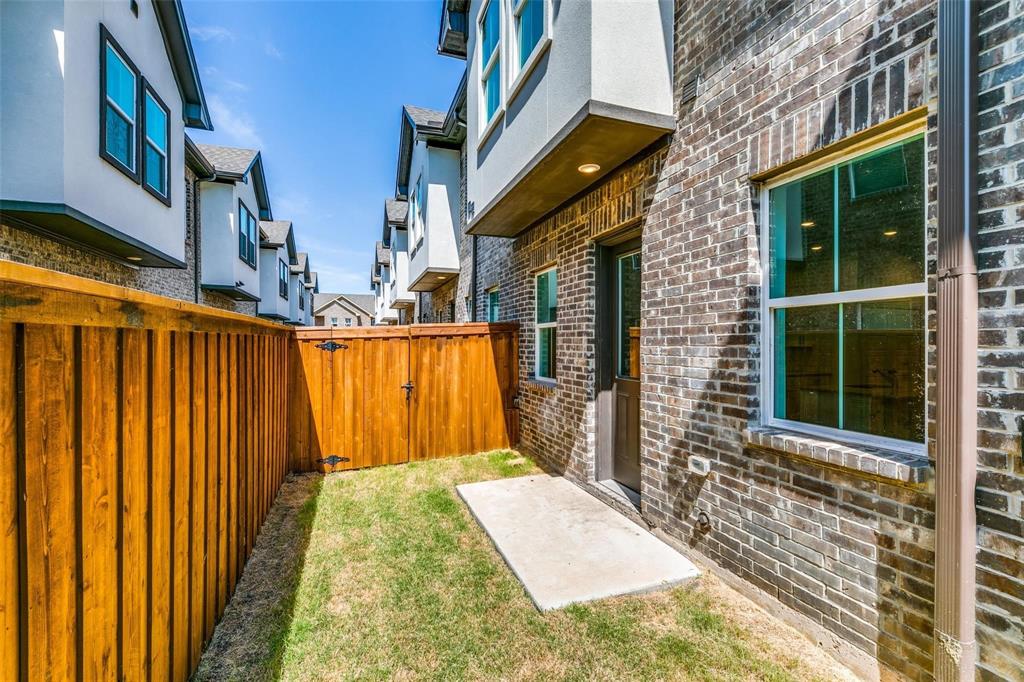 Bunker Hill Townhomes - Residential