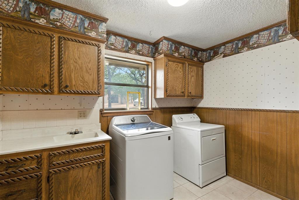 Wooded Oaks Add - Residential