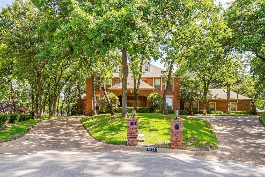 4102 Oxford Court