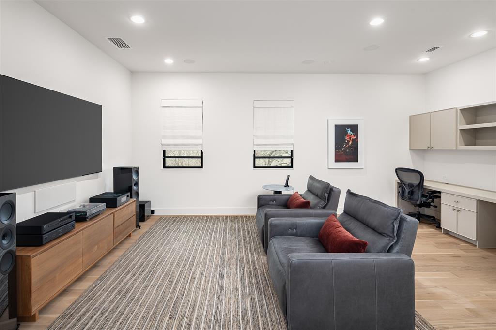 Briarwood - Residential