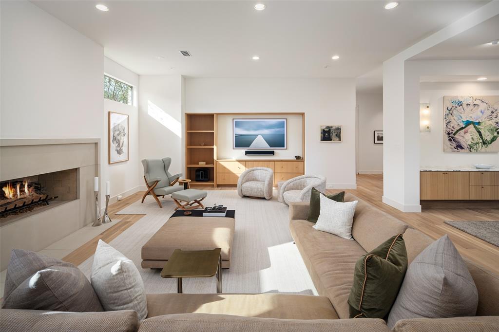 5000 W Hanover Avenue