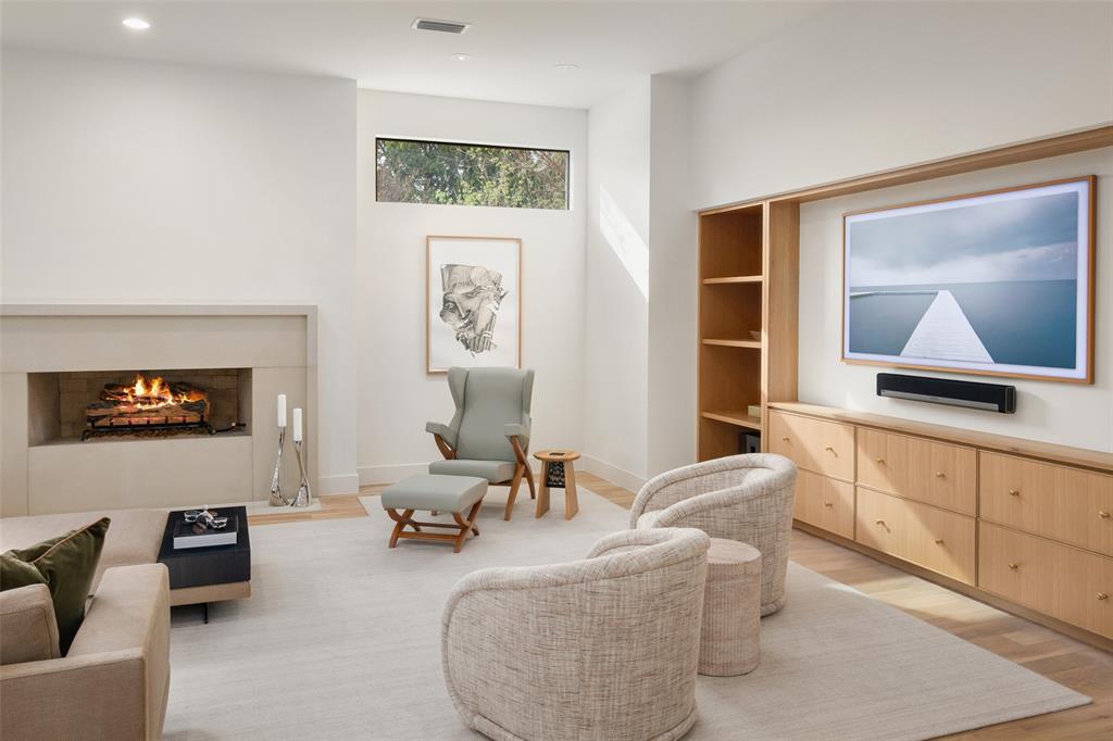 5000 W Hanover Avenue