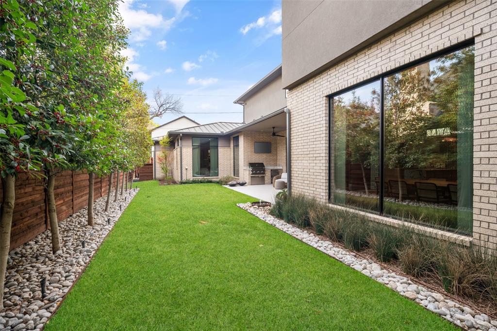 Briarwood - Residential