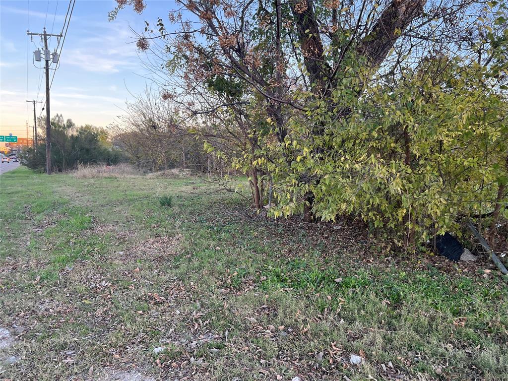 Dowes W Tpke & Hardwick - Commercial Sale