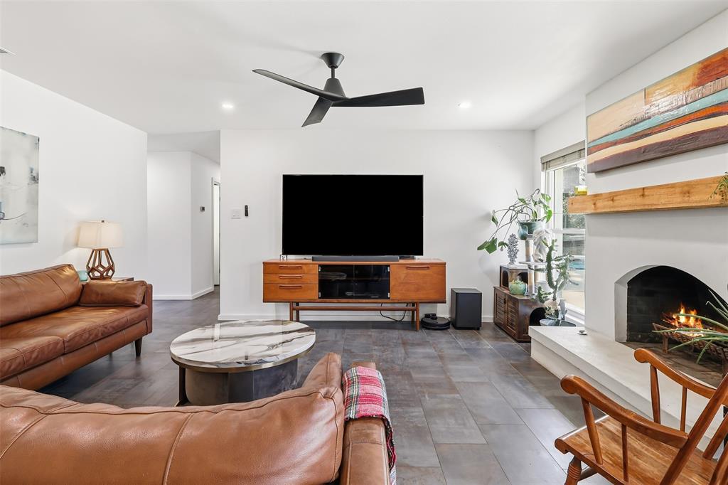 403 Rickey Canyon Avenue