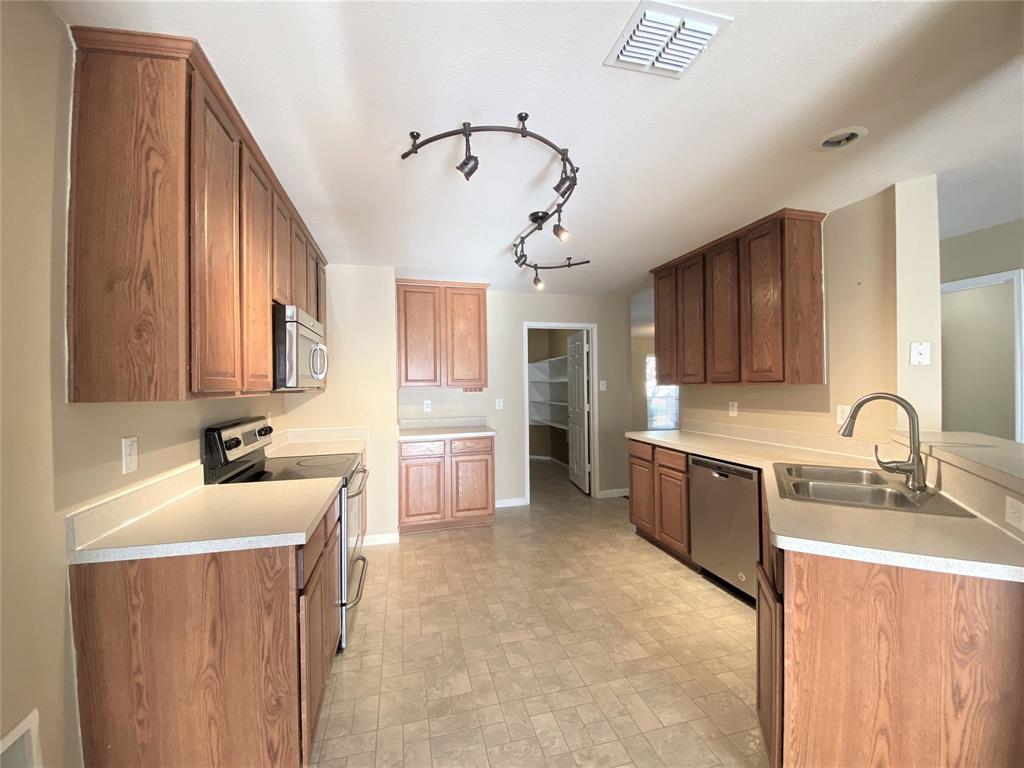 Heritage Glen Add - Residential Lease