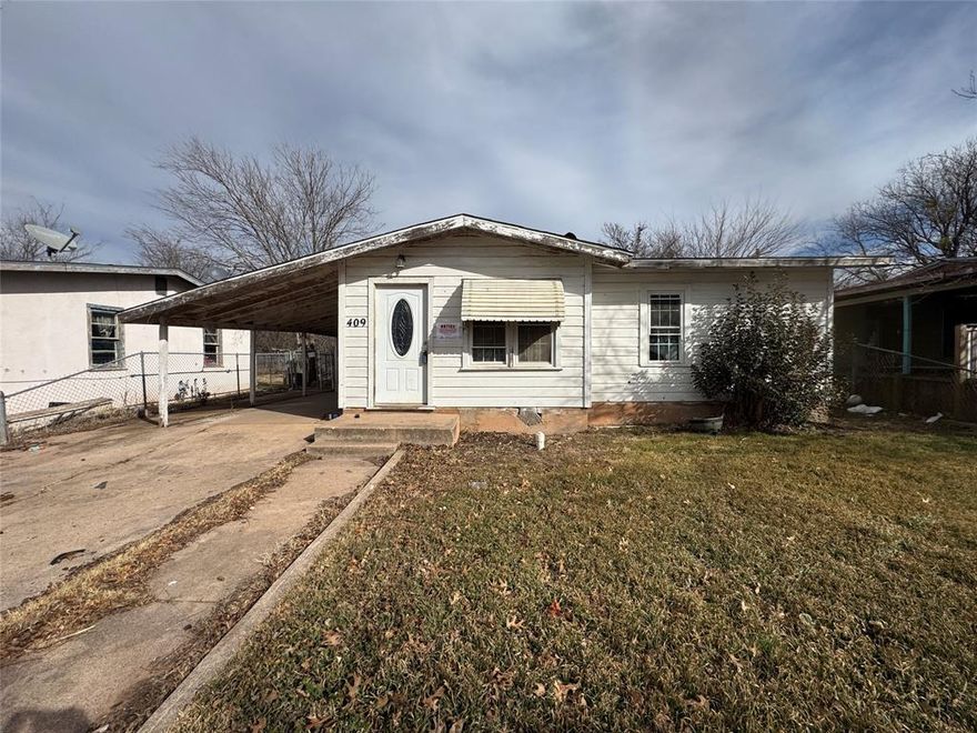 INVESTOR'S SPECIAL - we submit this burnt offering, a condemned 3-bedroom, 2-bath home for your consideration. Bring your ideas and cash to renovate.
