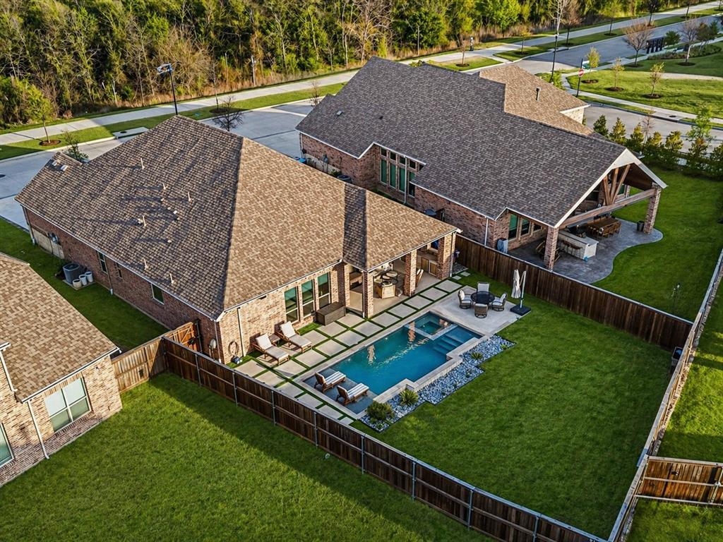 7705 Chapman Circle