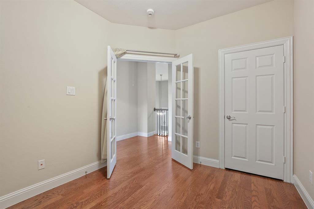 M Streets Twnhms 2nd Inst - Residential Lease