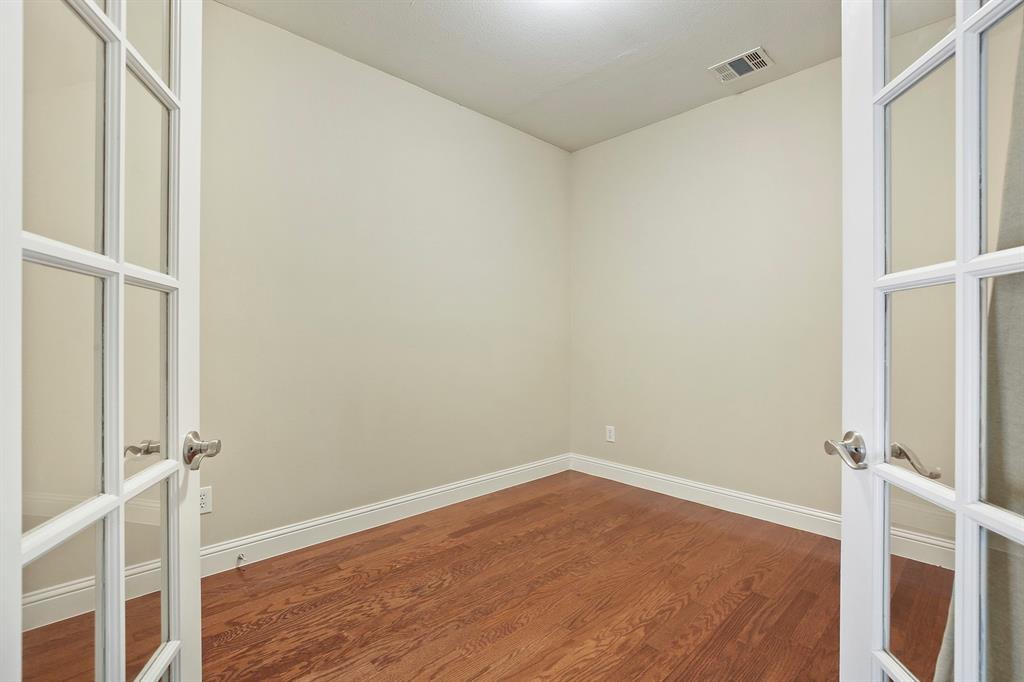 M Streets Twnhms 2nd Inst - Residential Lease