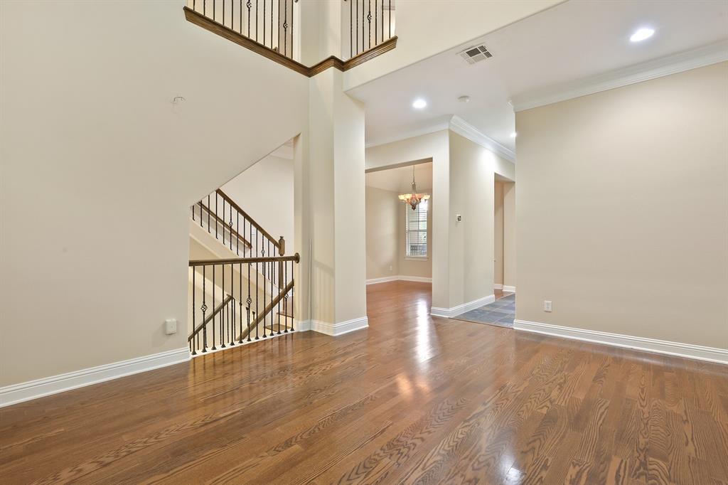 M Streets Twnhms 2nd Inst - Residential Lease