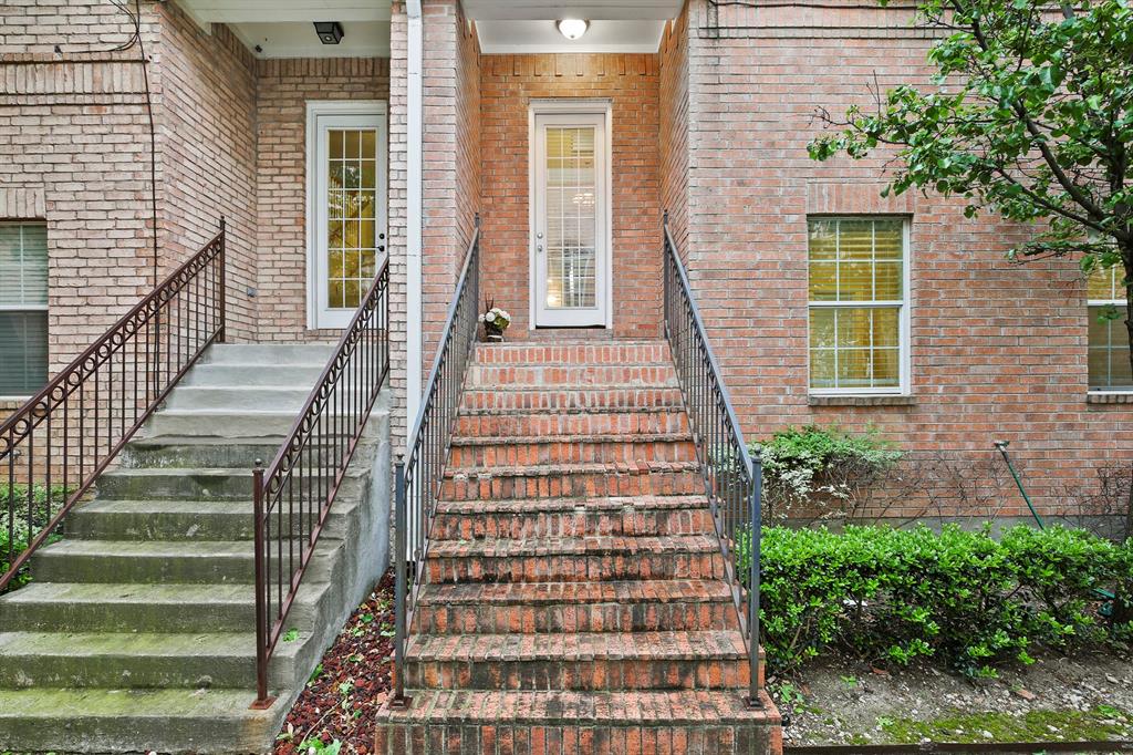 M Streets Twnhms 2nd Inst - Residential Lease