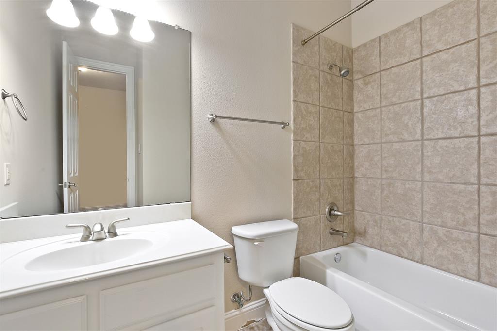 M Streets Twnhms 2nd Inst - Residential Lease