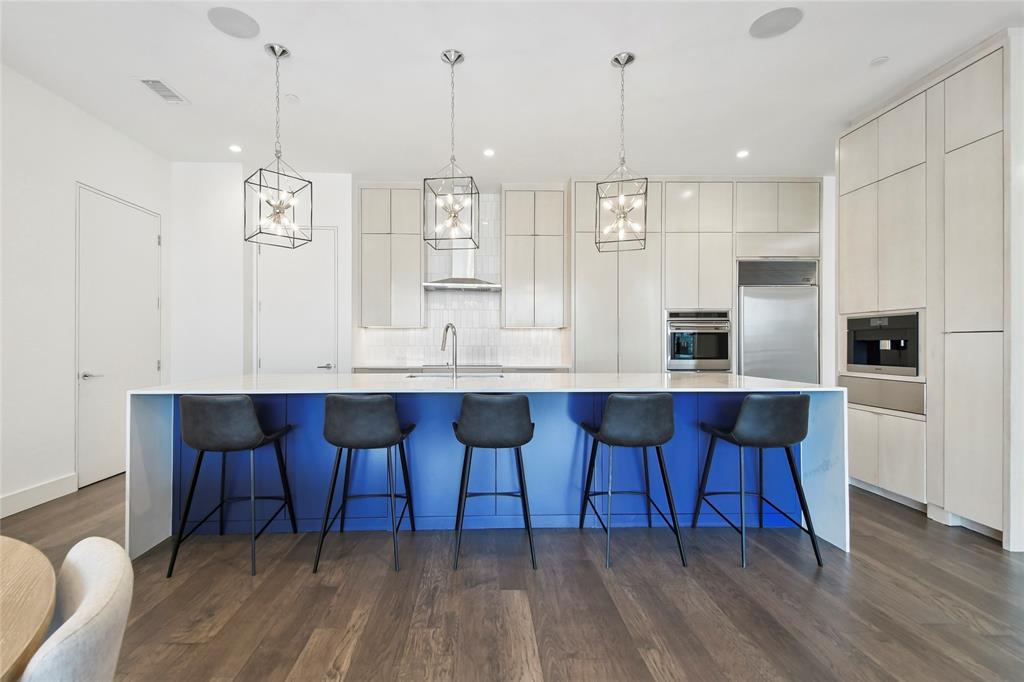 House - Residential Lease