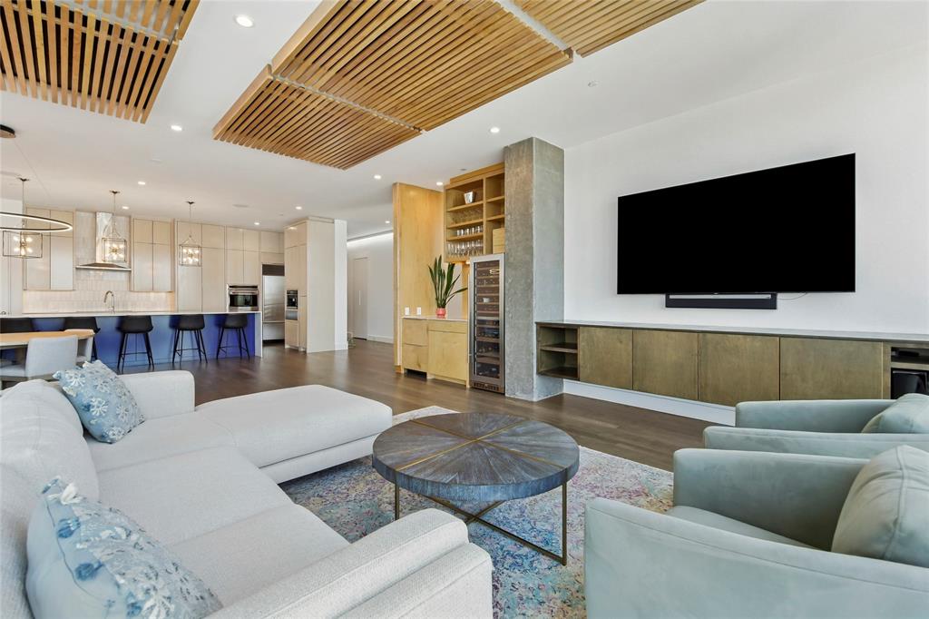 House - Residential Lease