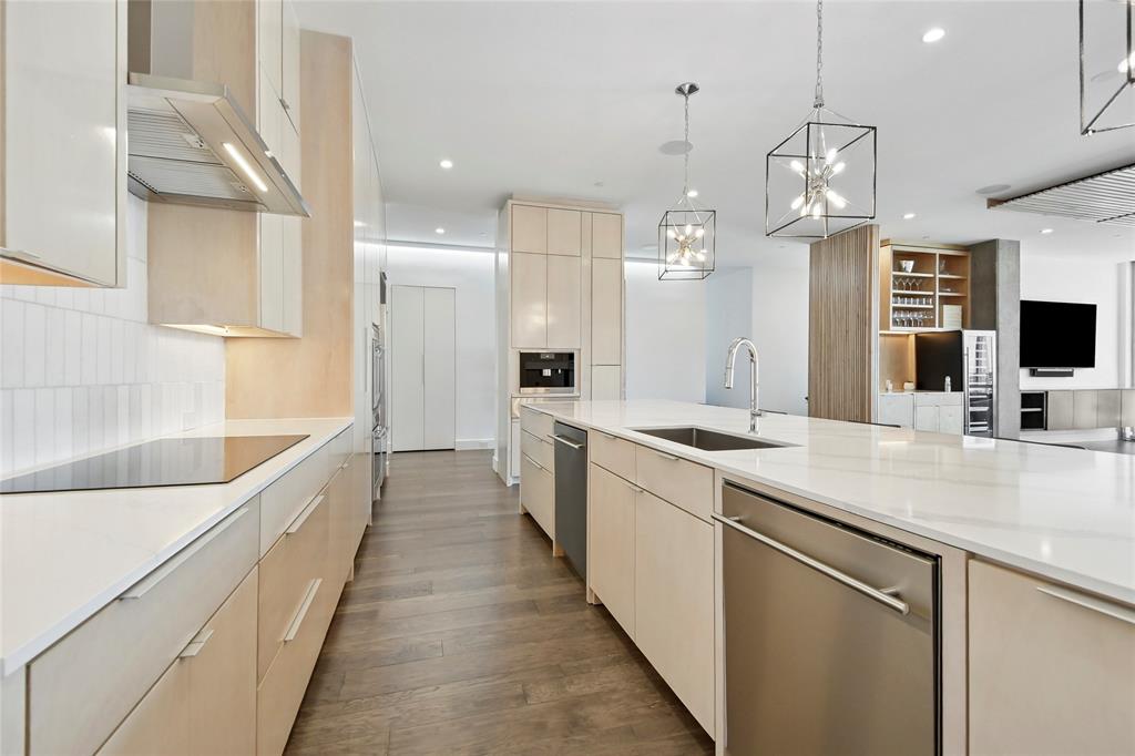 House - Residential Lease