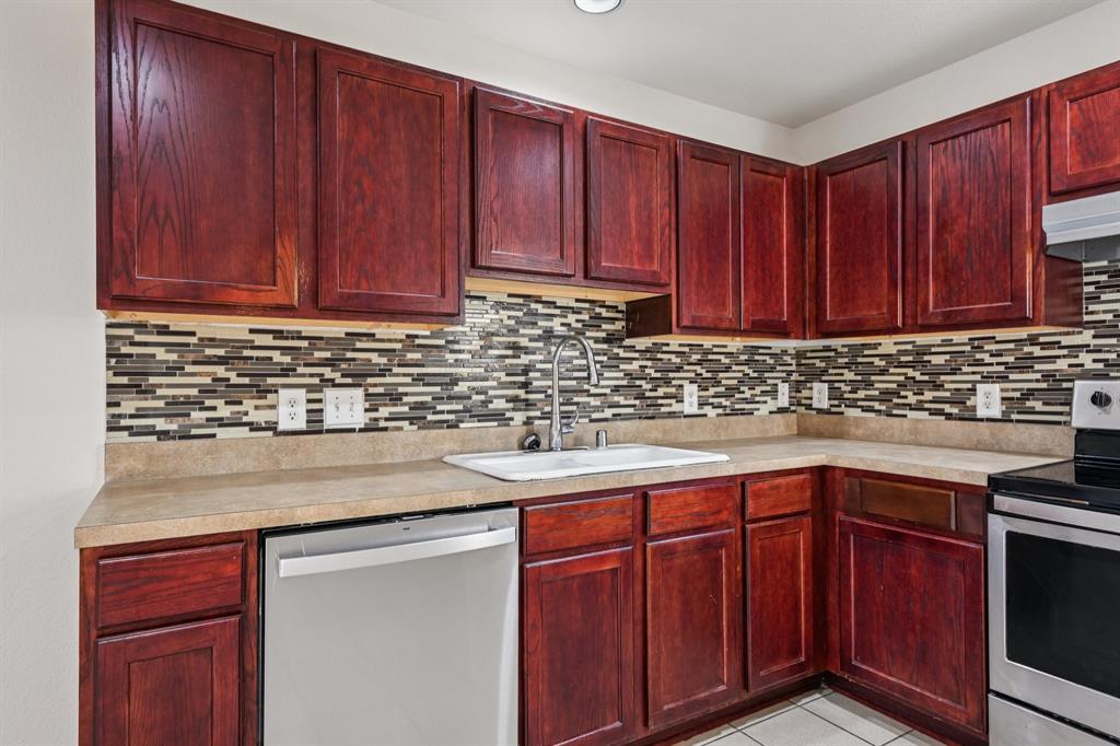 Rochester Park - Residential