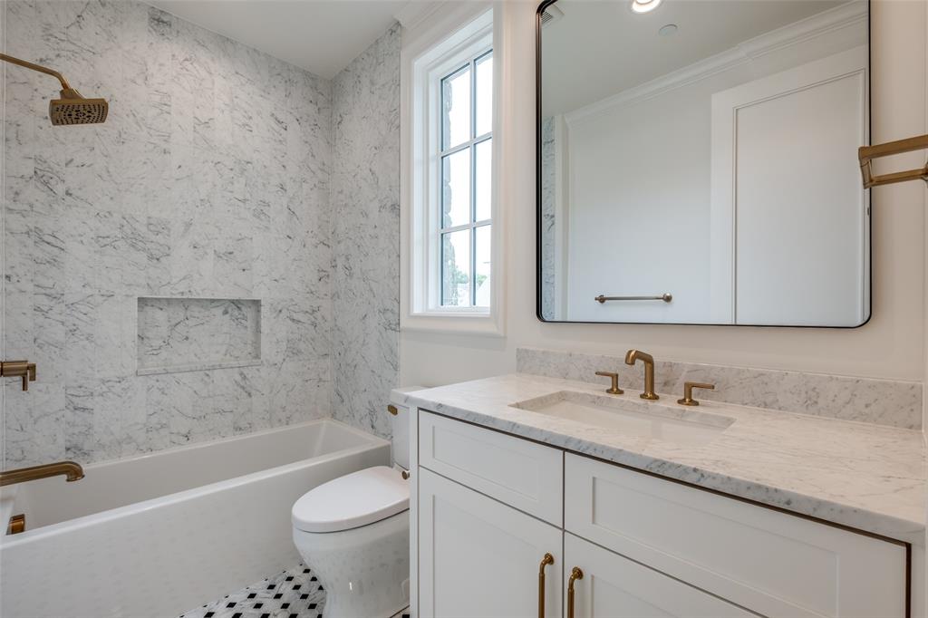 University Highlands - Residential