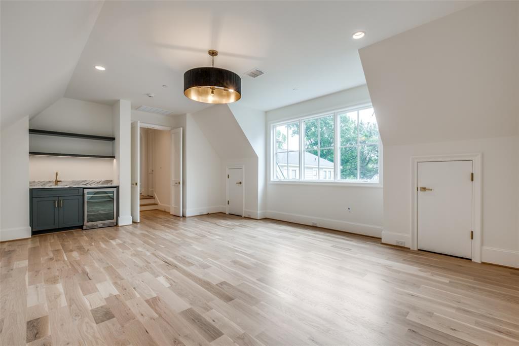 University Highlands - Residential