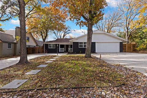 A home in Benbrook