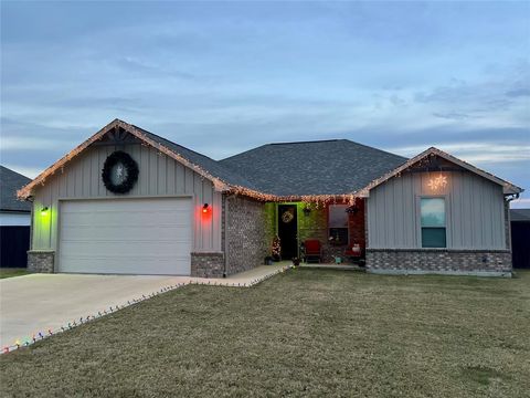 A home in Mabank